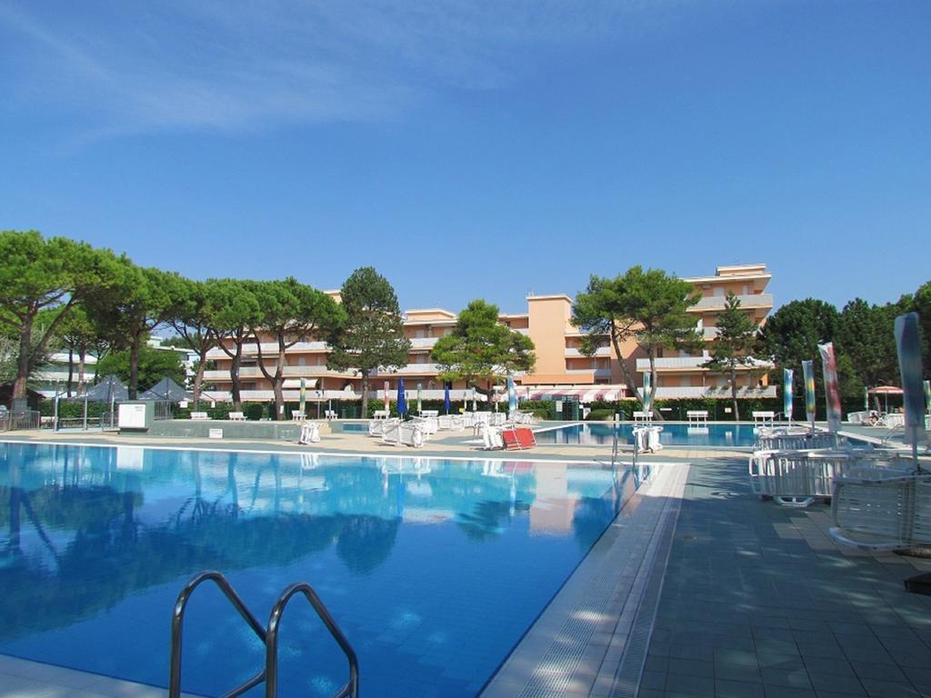 Valbella Aparthotel *